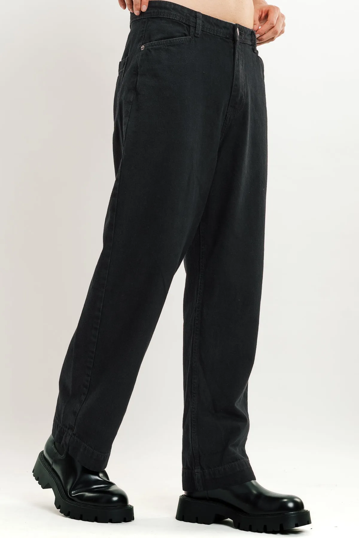 Black Relaxed Straight Men's Jeans