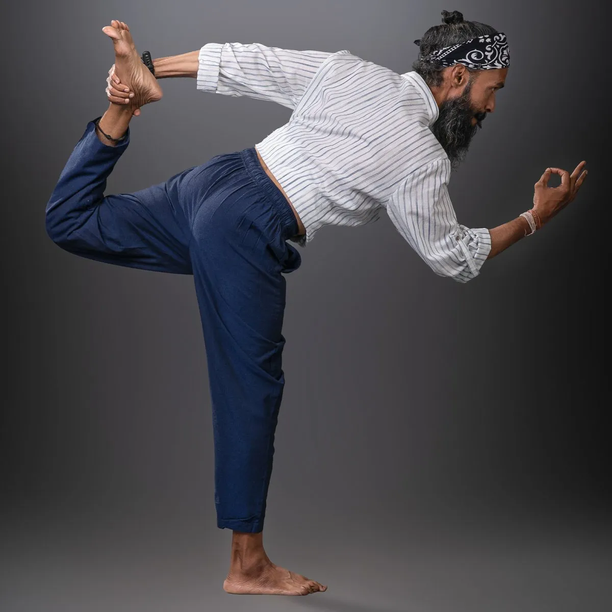 Navy-Blue Handwoven Cotton Yoga Pant | Athleisure Pull-On Pant for Men